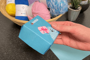 DIY: Fold a box for your gift voucher