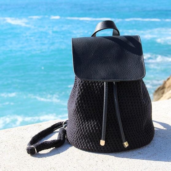 Cierre de solapa con botón magnético - Black/Silver - Go Handmade
2