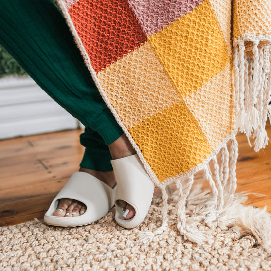 Checked Out - Manta
5