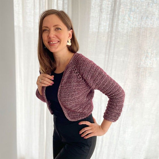 Pearly Elegance - Cárdigan
2