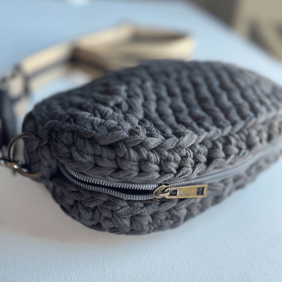 The Betty Belt Bag - Bolso bandolera
5