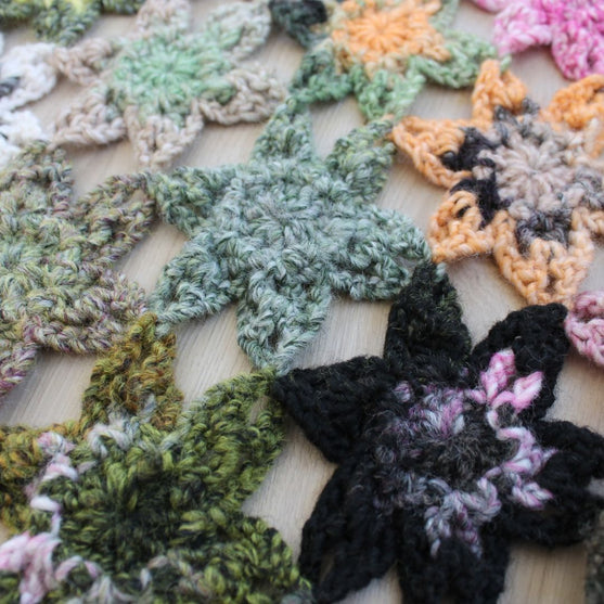 8030-388 Chal De Flores
2