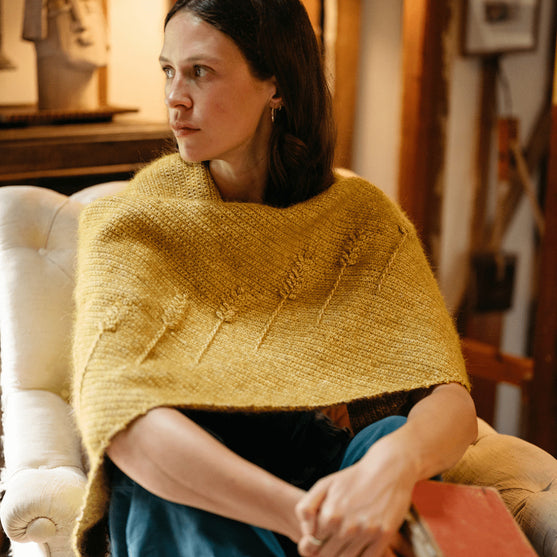 Heart of Gold - Chal Triangular Texturizado
6