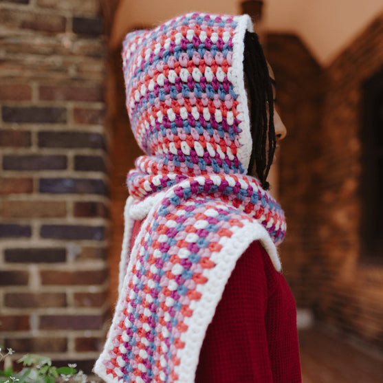 OMG - Bufanda con Capucha
3