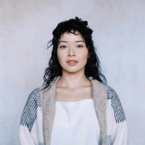 Amulet - Cárdigan abierto
5