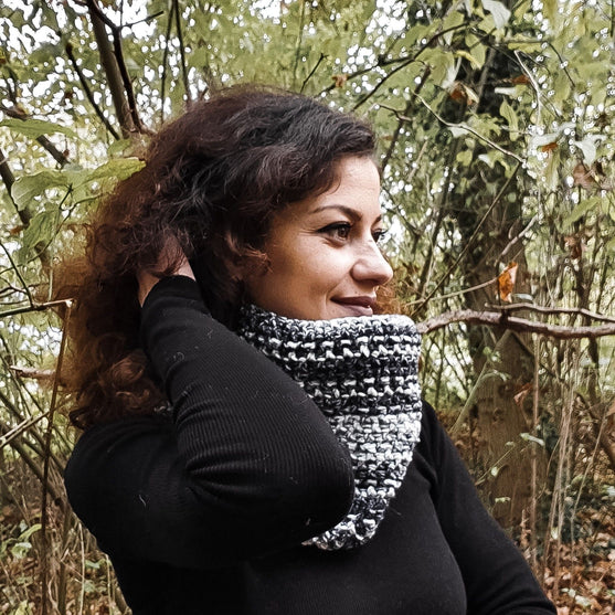 Salt and Pepper - Cuello
4