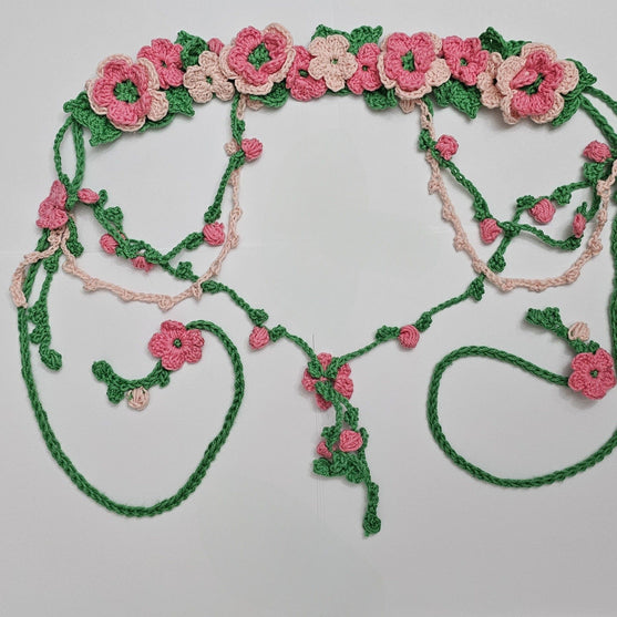 Garden Fae - Corona de flores
5