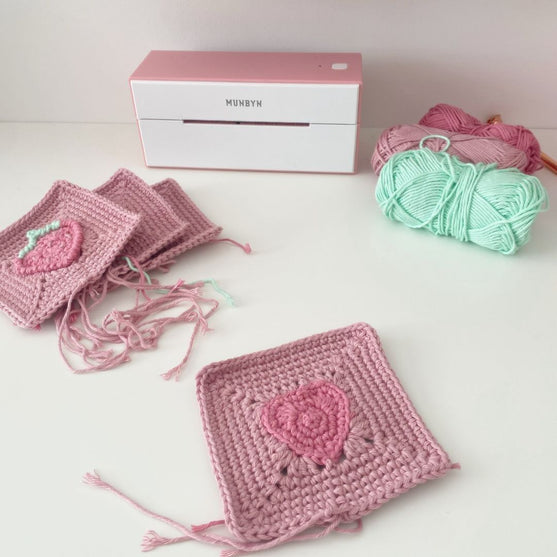 Strawberry - Riñonera
3