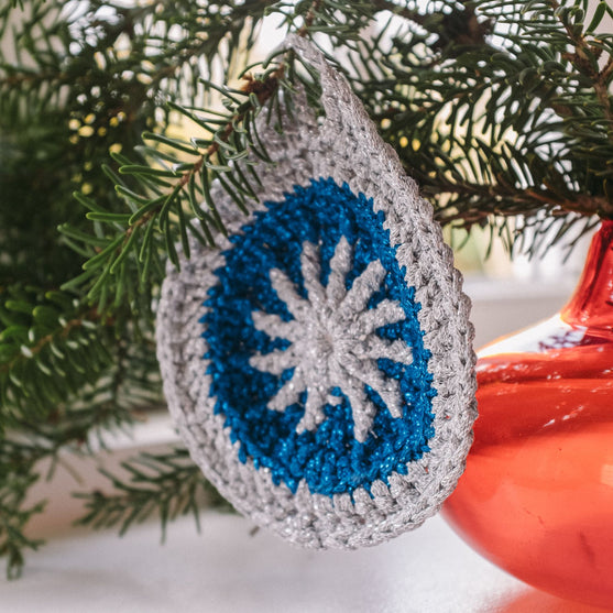 Shiny Bauble - Ornamento
9