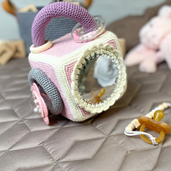 Babyfryd - Cubo de actividades
5