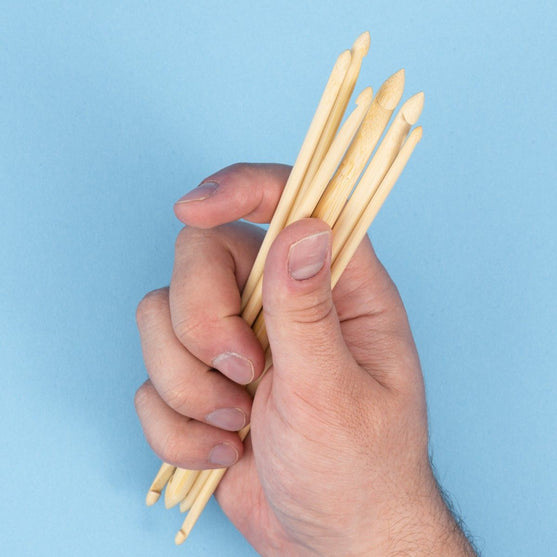 Aguja de crochet tunecina doble de bambú - 20 cm - Hobbii
2