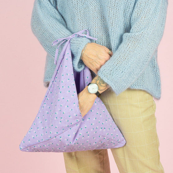 Bolsa Bento - Floral - Hobbii
3