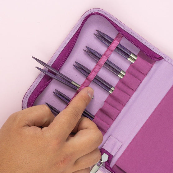 Betula Set de Agujas Circulares Intercambiables Cortas - Mulberry - Hobbii
2