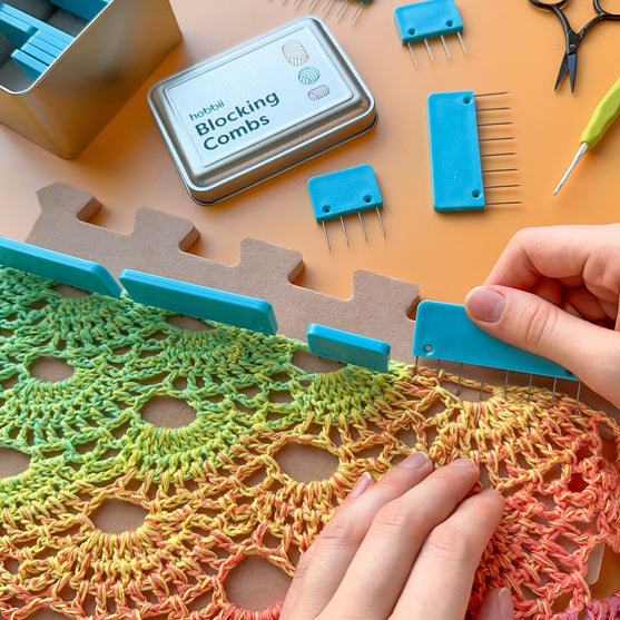 Blocking Combs - Peines de bloqueo - Hobbii
2