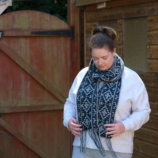 Ancient Ruin - Bufanda
2