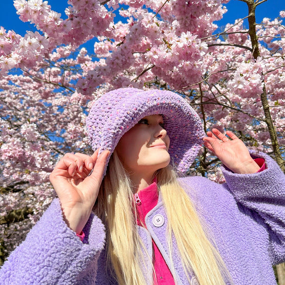 Jazzy Bunny - Sombrero
2