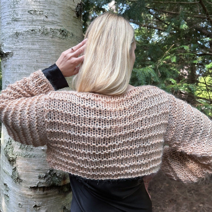 limone-cardigan-1-1-picture-sylwia--ginger-and-holly4--1.jpg