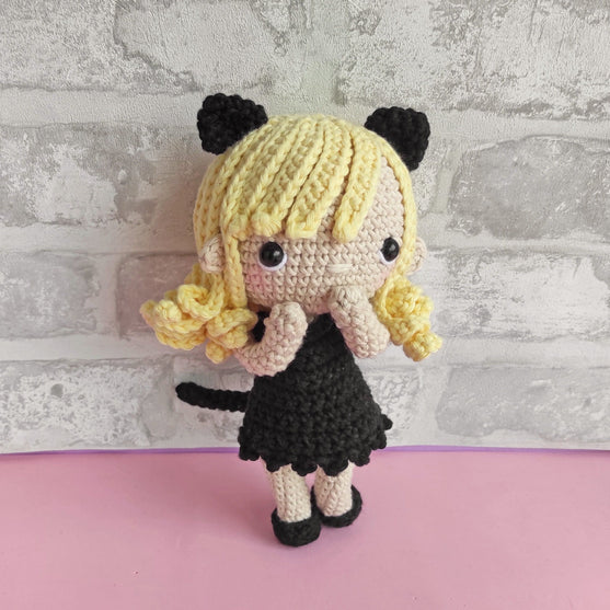 Las hermanas Ada y Kat - Halloween
6