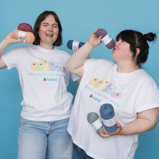 Party T-shirt - Yarniis (Edición Limitada) - Hobbii
7