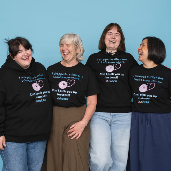 Dropped A Stitch T-shirt - Yarniis (Edición Limitada) - Hobbii
9