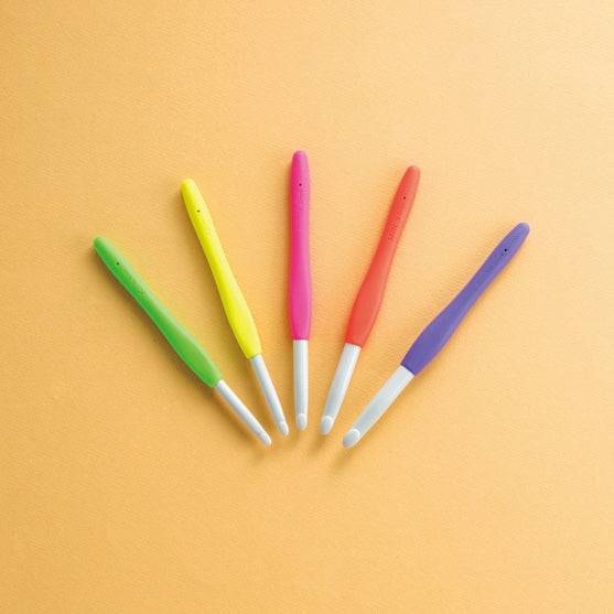 Ganchillo Amour - Clover
2