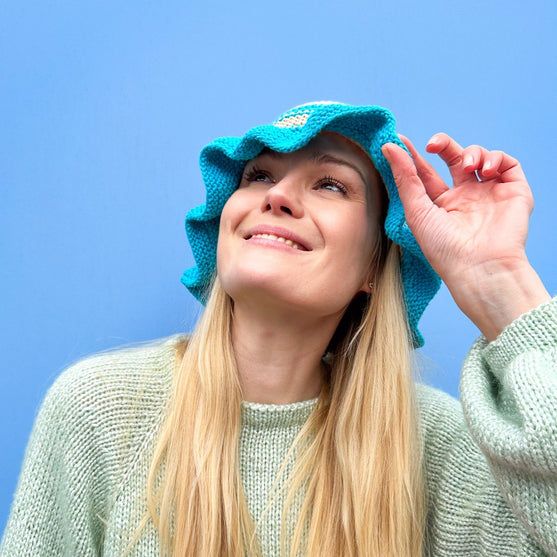 Sopka - Sombrero con frunces
2