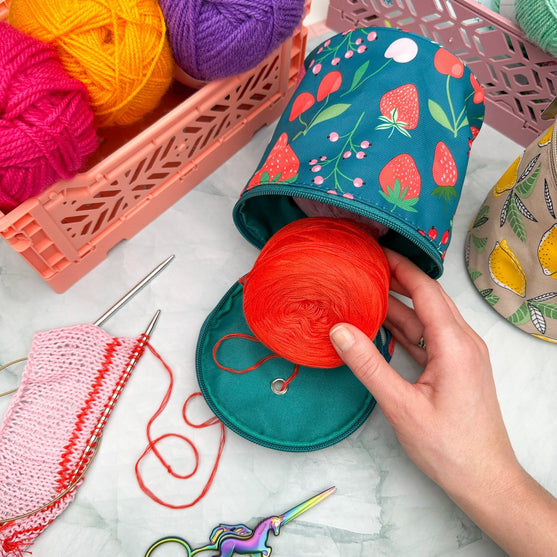 Bolsa Portahilo con Estampado - Hobbii
5