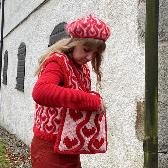 Twisted Love - Boina
3