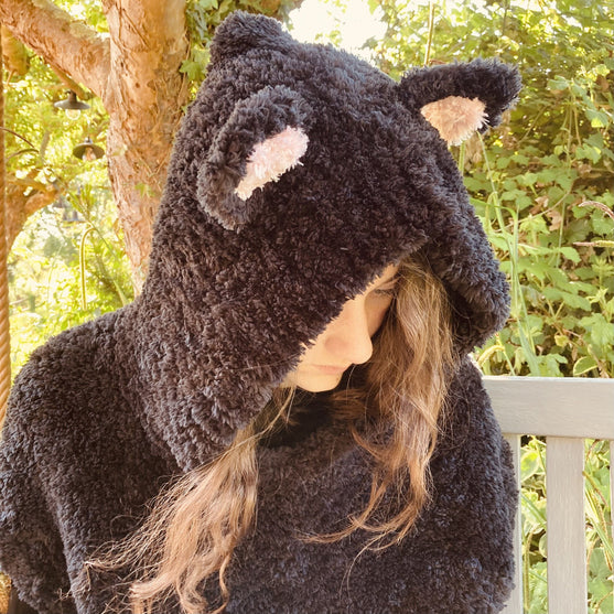 Hooded Cat - Capa
6