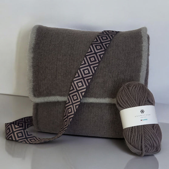 Jess - Bolso de fieltro
3
