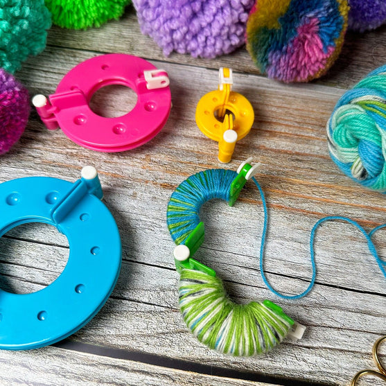 Hoop Fabricante de pompones - Hobbii
4