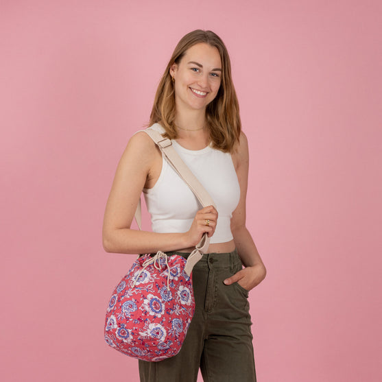 Bolso de hombro cilindro acolchado - Hobbii
3