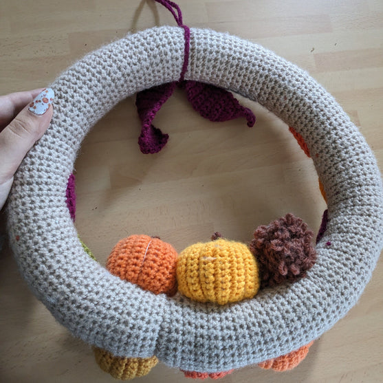 Autumn Wreath - Adorno
4