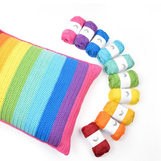 Almohada Rainbow Stripes
3