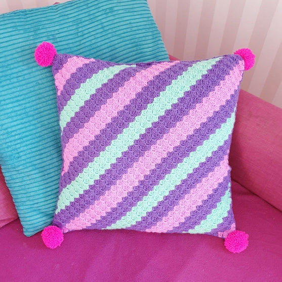 Kawaii Cono de Helado - Cojín
2