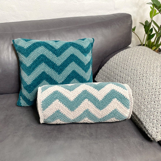 

Mountains - Cojín Cuadrado
3