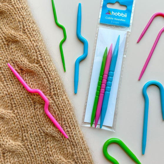 

Agujas auxiliares/de cruzar ochos - Forma de U - Hobbii
3