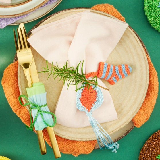 

Elf Sock - Ornamento
2