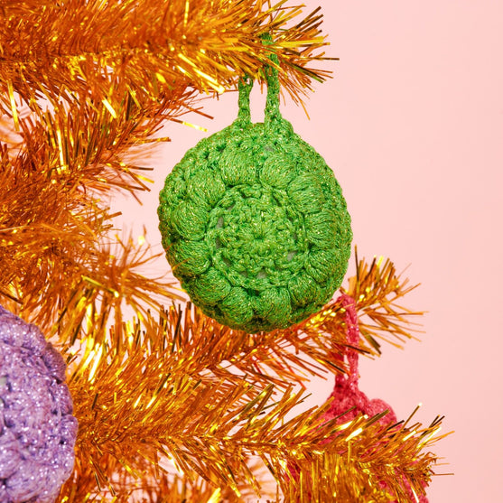 

Hard Candy - Ornamento
1