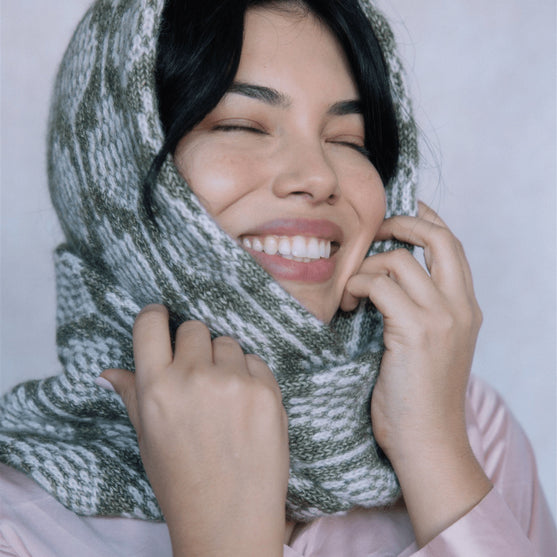 

Biophilia - Cuello de colorwork
5