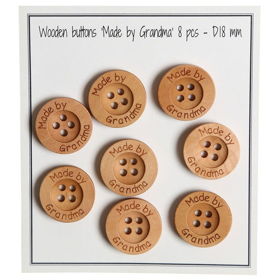 

Botones de madera - Made by Grandma  - 18 mm - Go Handmade
1