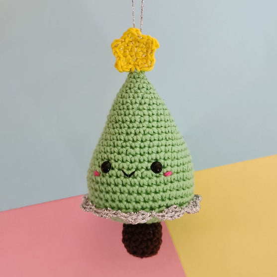 

Kawaii Christmas Tree - Decoración
2