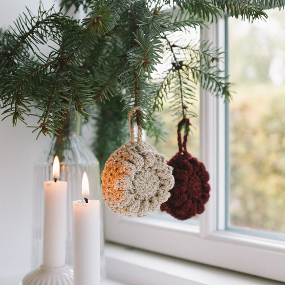

Hard Candy - Ornamento
1