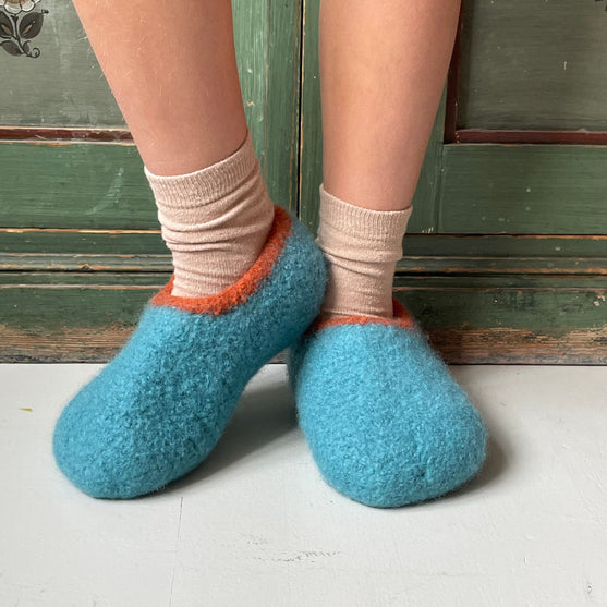 

Pantuflas de lana - Pantuflas de Fieltro
1