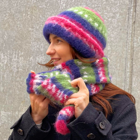 

Merry Me - Gorro y bufanda de alpaca cepillada
5
