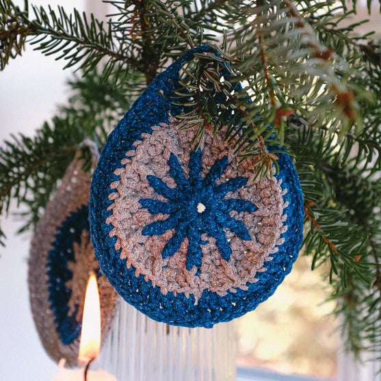 

Shiny Bauble - Ornamento
10