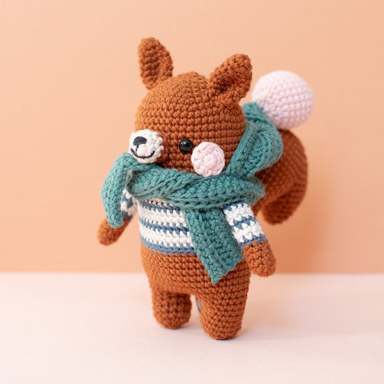 

Bruno Squirrel - Kit de ganchillo
3