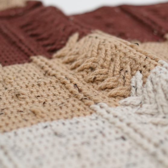 

Happy Bear - Manta y gorrito para bebé
9