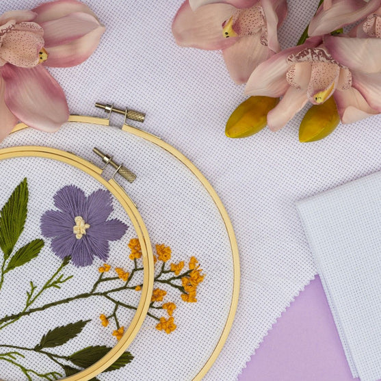 

Aro de bordado con tela - Hobbii
2