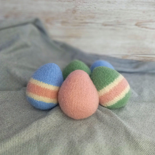 Huevos de fieltro - Decoración de Pascua